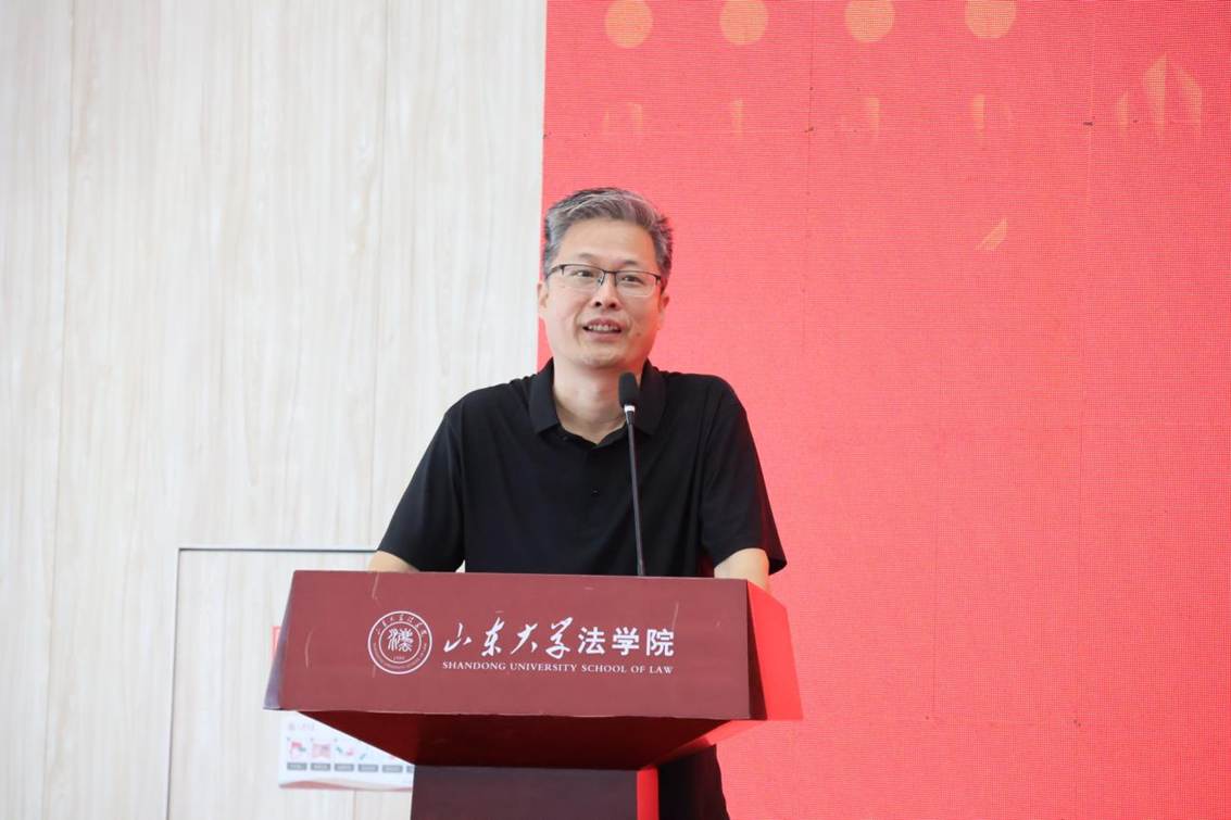 王义松老师近景2
